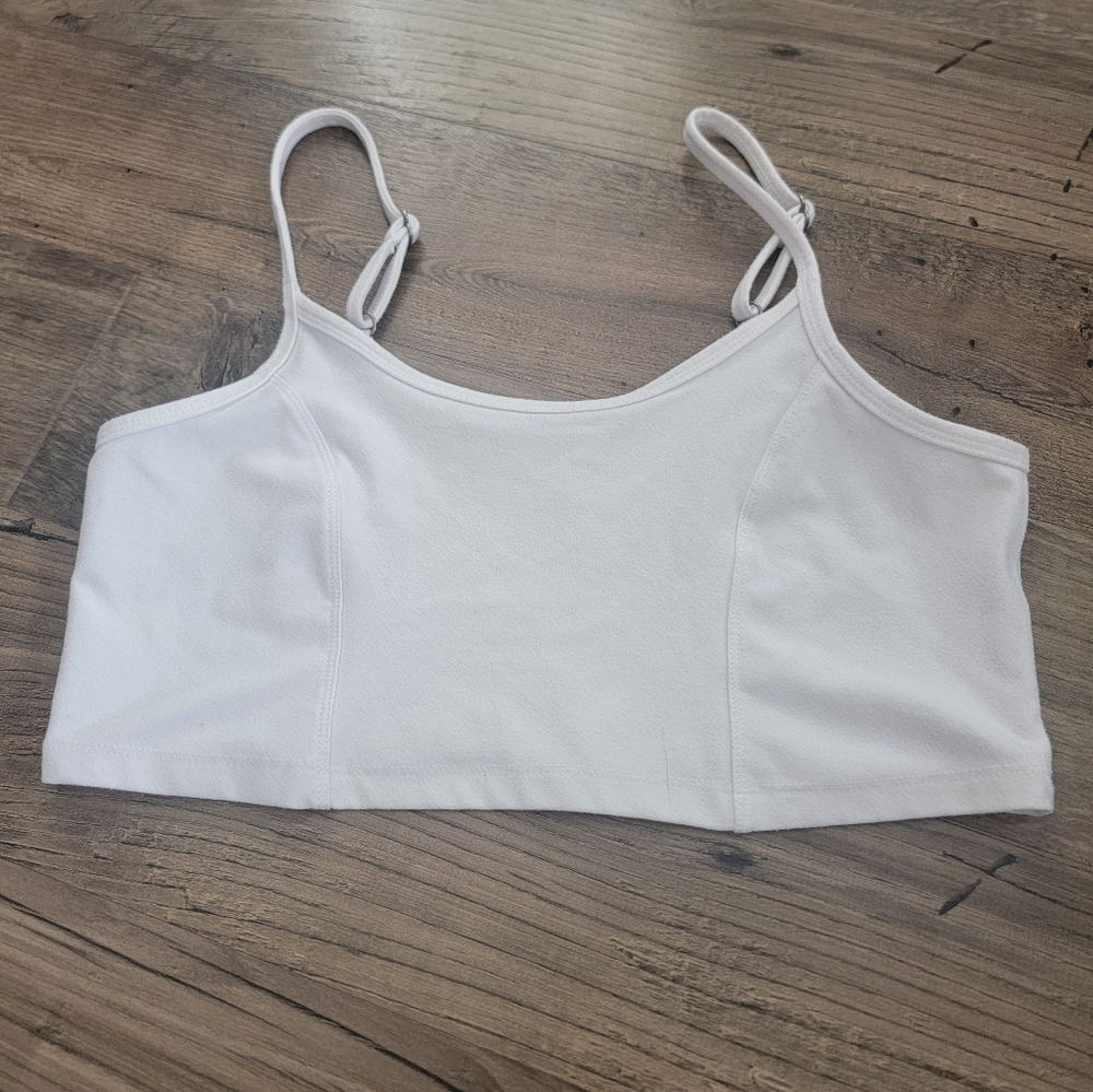 Social Tourist Adustable Crop Size Medium